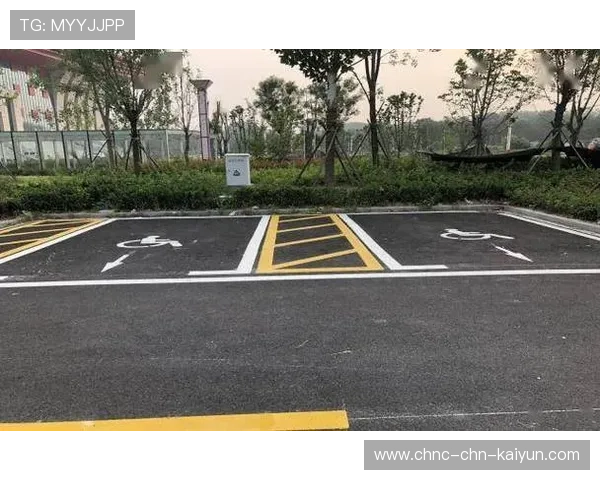 篮球联赛提升场馆无障碍通行设施服务老弱群体，篮球场地无障碍区
